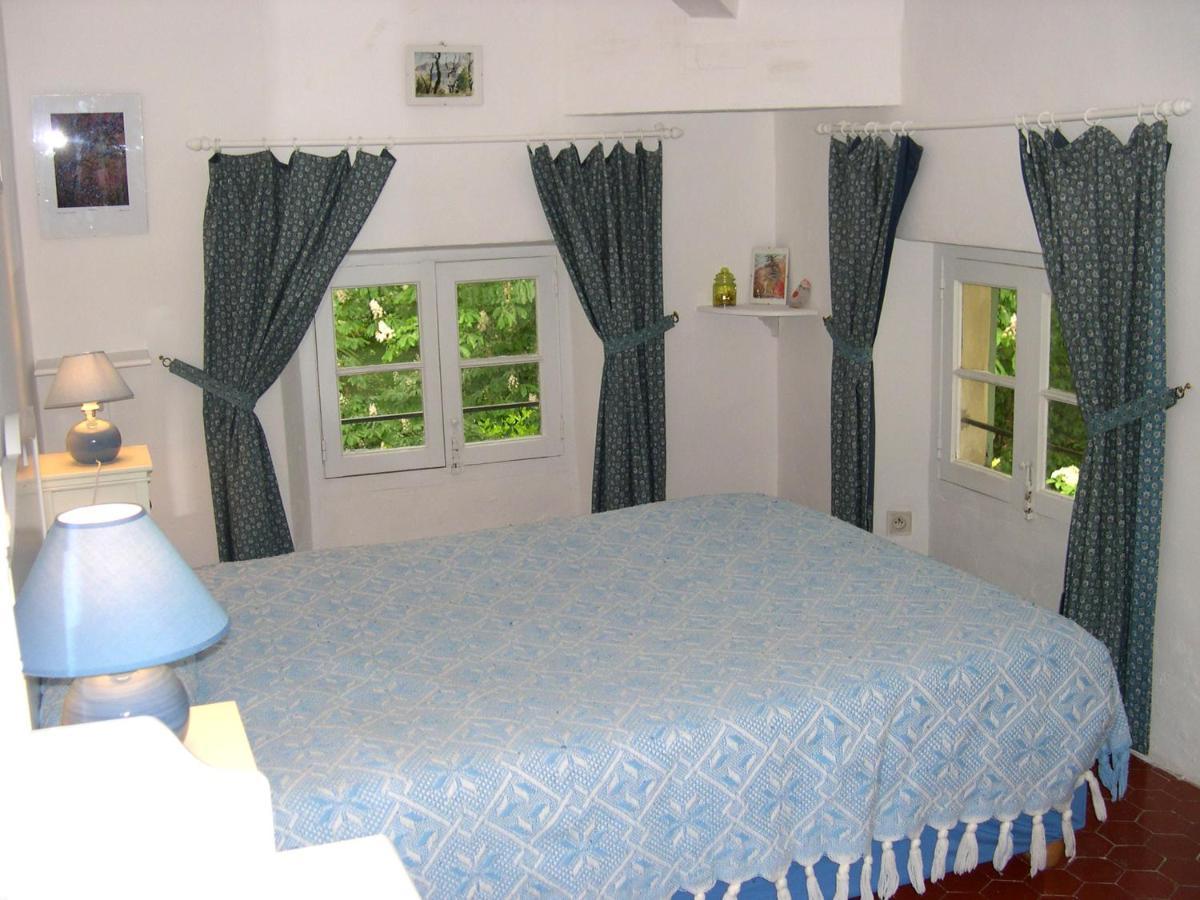 Domaine Du Parais B&B Соспел Екстериор снимка