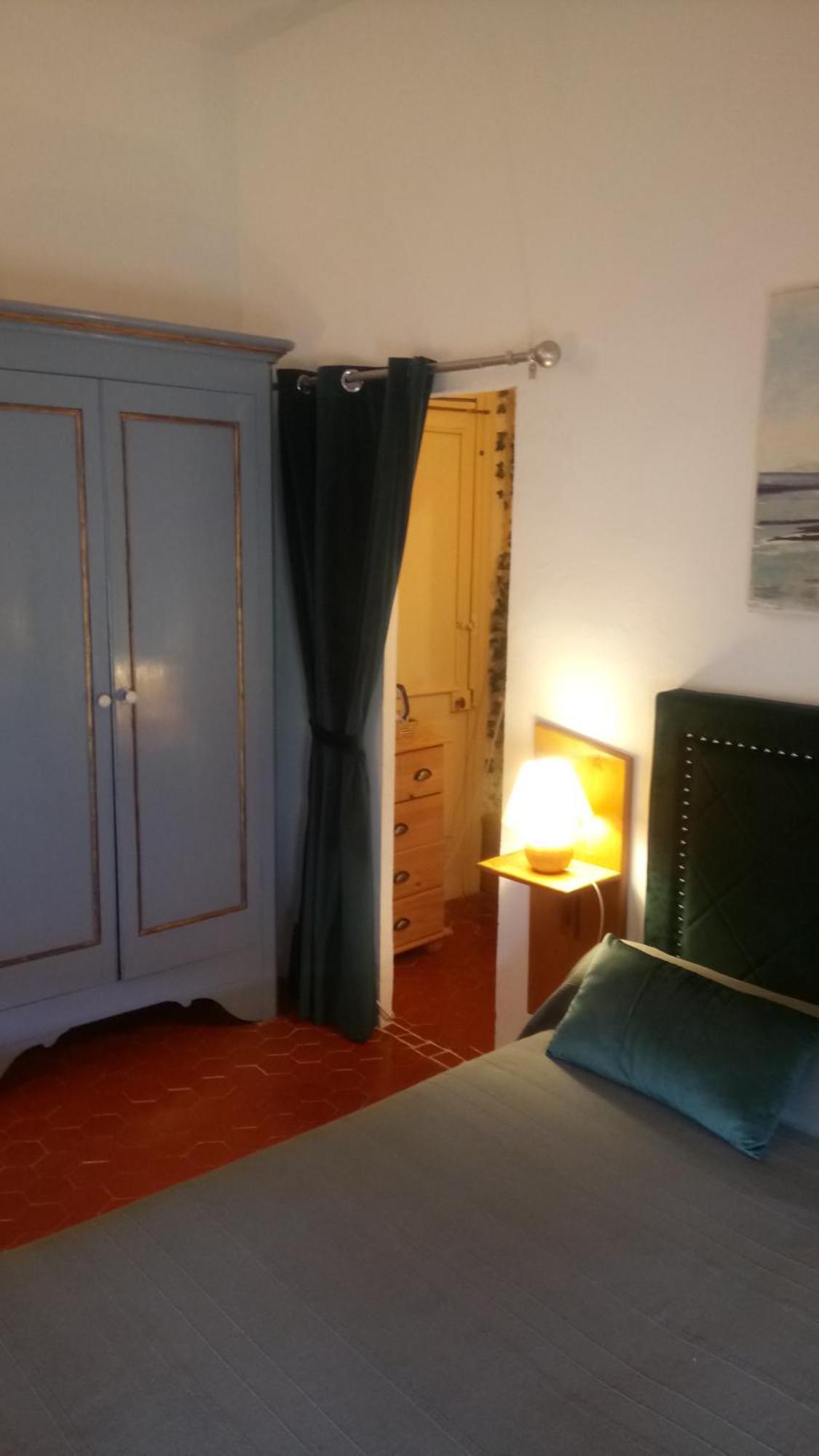 Domaine Du Parais B&B Соспел Екстериор снимка